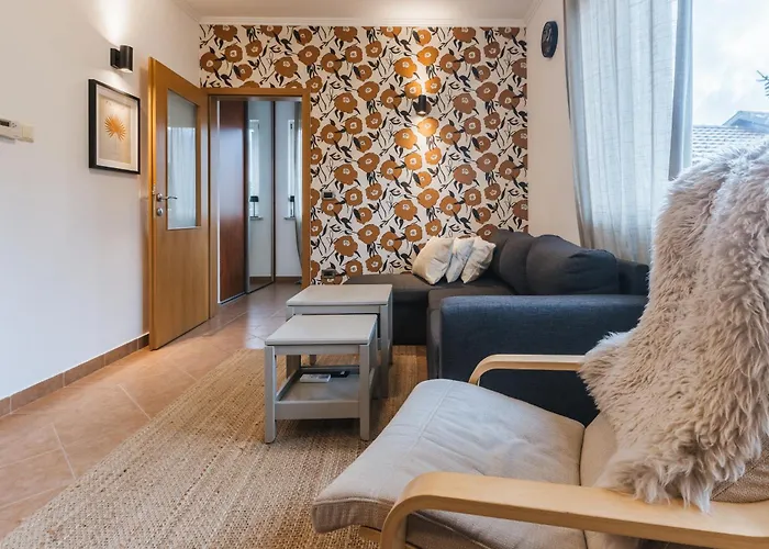 House Lenart