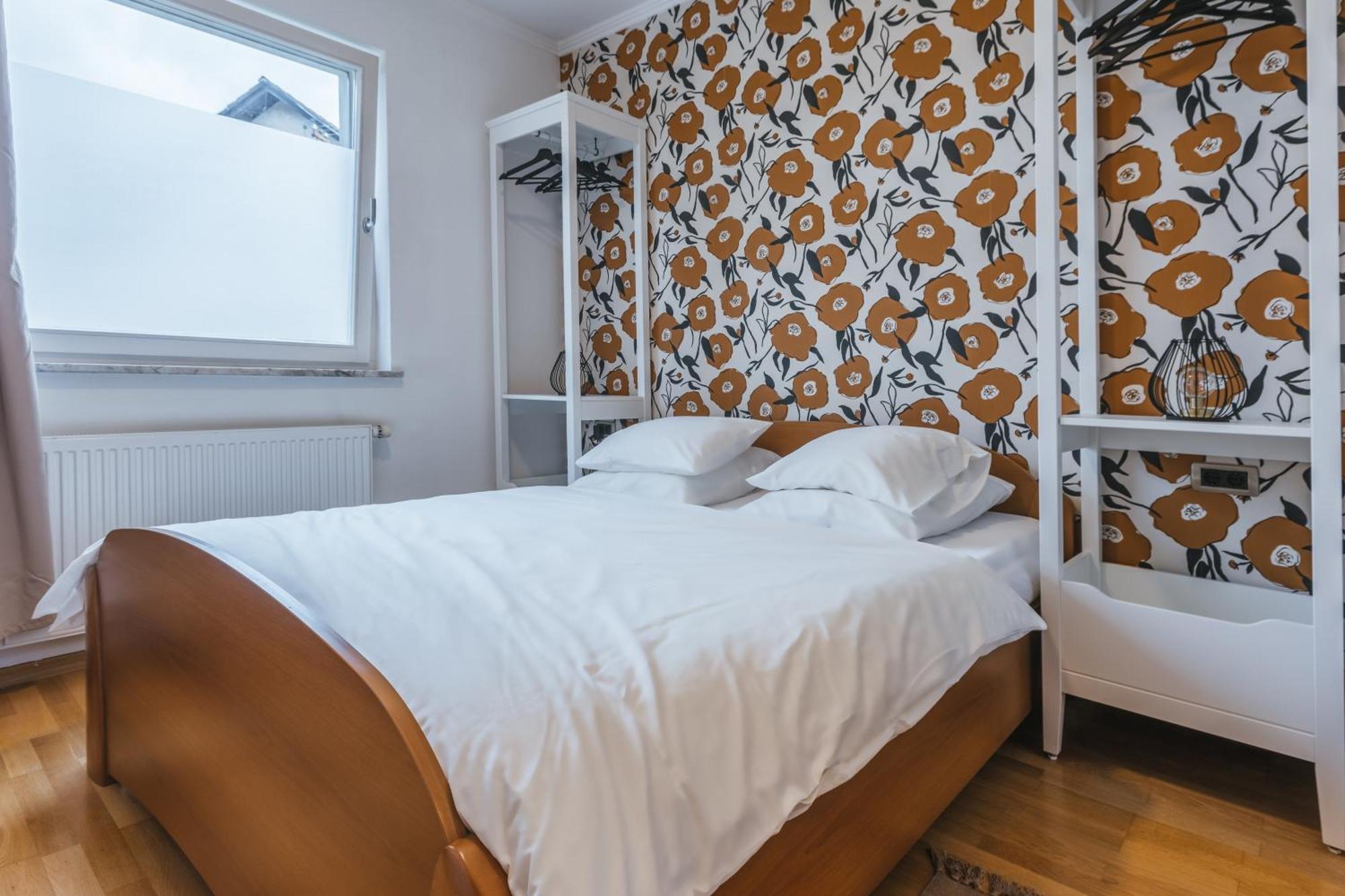 House Lenart Apartment